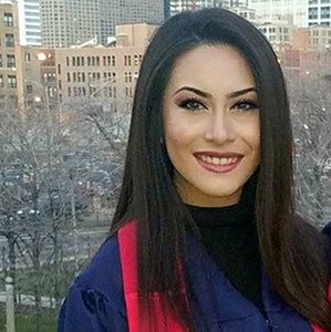 Meet your Posher, Itzel